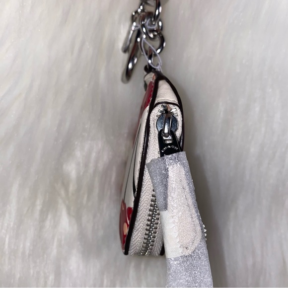 Coach 🍒 Cherry print keychain heart New bag charm - Picture 10 of 13
